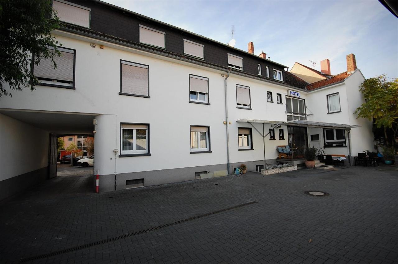 Hotel Haus Isenburg Ной Изенбург Екстериор снимка